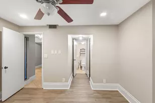 1250 S Military Trail, Deerfield Beach, FL 33442 - Photo 20