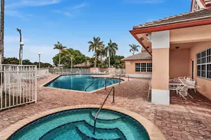 20841 NW 1st St, Pembroke Pines, FL 33029 - Photo 42