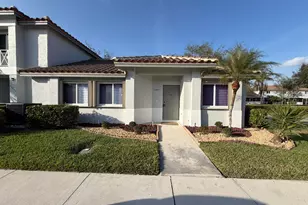 20841 NW 1st St, Pembroke Pines, FL 33029 - Photo 2