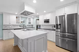 106 Windsor Rd E, Jupiter, FL 33469 - Photo 12