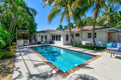 106 Windsor Road E, Jupiter, FL 33469 - Photo 2