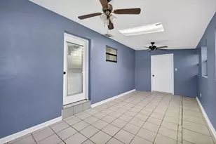 501 Emil Dr, Fort Pierce, FL 34982 - Photo 20