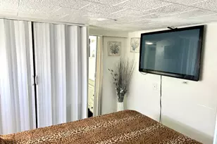 1325 S 33 Rd, Hollywood, FL 33021 - Photo 8