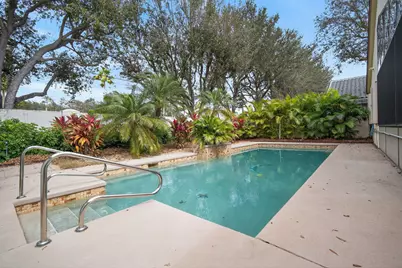 10056 Lexington Circle N, Boynton Beach, FL 33436 - Photo 24