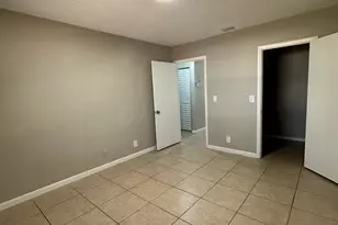 4833 Serafica Dr, Palm Springs, FL 33461 - Photo 6