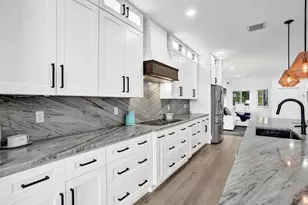 6800 Via Regina, Boca Raton, FL 33433 - Photo 8