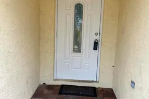 12577 Westhampton Cir, Wellington, FL 33414 - Photo 2