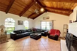 3329 10th St SW, Vero Beach, FL 32968 - Photo 2