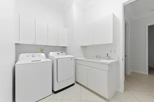 401 Via Placita, Palm Beach Gardens, FL 33418 - Photo 16