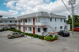 2840 Lake Osborne Dr, Lake Worth Beach, FL 33461 - Photo 2