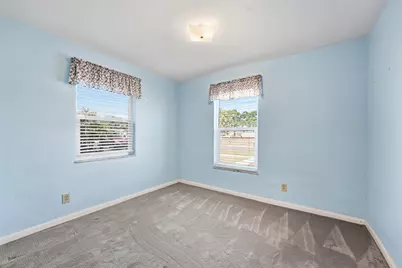 2817 SE Pocatello Road, Port Saint Lucie, FL 34952 - Photo 16