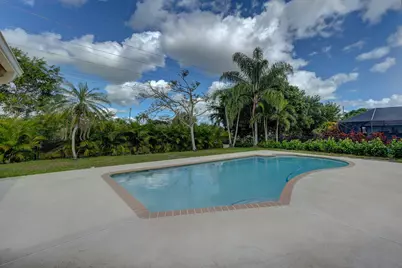 9320 Sun Pointe Drive, Boynton Beach, FL 33437 - Photo 24