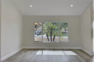 9320 Sun Pointe Dr, Boynton Beach, FL 33437 - Photo 12