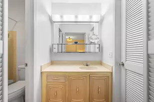 1010 Circle Terrace E, Delray Beach, FL 33445 - Photo 20