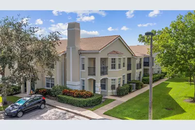 140 NW Peacock Boulevard #103, Port Saint Lucie, FL 34986 - Photo 2