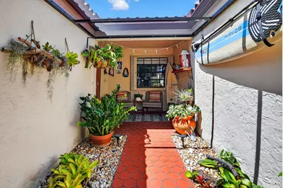 45 Centennial Court, Deerfield Beach, FL 33442 - Photo 4