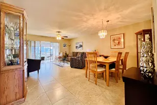 203 Oxford 500, West Palm Beach, FL 33417 - Photo 4