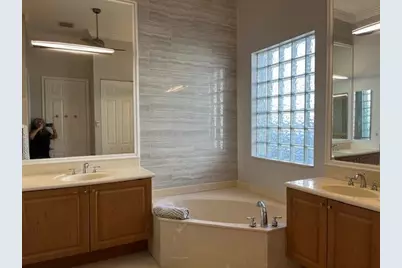 7811 Lando Avenue, Boynton Beach, FL 33437 - Photo 10