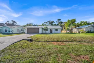 2514 SE Alfonso Ave, Port Saint Lucie, FL 34952 - Photo 4