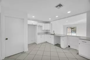 2514 SE Alfonso Ave, Port Saint Lucie, FL 34952 - Photo 16