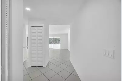 2514 SE Alfonso Avenue, Port Saint Lucie, FL 34952 - Photo 10