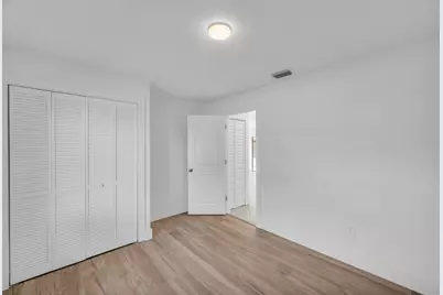 2514 SE Alfonso Avenue, Port Saint Lucie, FL 34952 - Photo 22