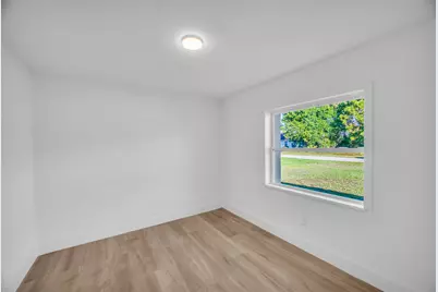 2514 SE Alfonso Avenue, Port Saint Lucie, FL 34952 - Photo 28