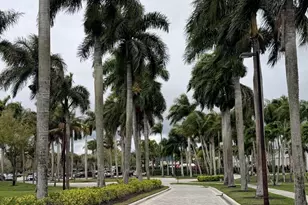 2236 Ridgewood Cir, Royal Palm Beach, FL 33411 - Photo 38