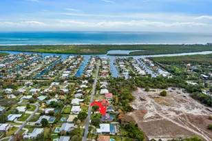 8222 SE Royal St, Hobe Sound, FL 33455 - Photo 10