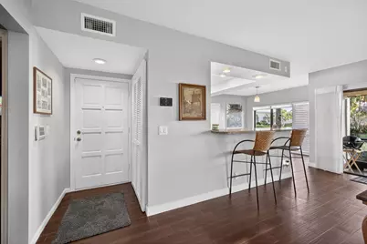 107 Waterview Drive, Palm Beach Gardens, FL 33418 - Photo 4