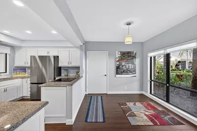 107 Waterview Drive, Palm Beach Gardens, FL 33418 - Photo 10