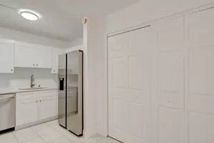 3201 Coral Ridge Dr, Coral Springs, FL 33065 - Photo 6