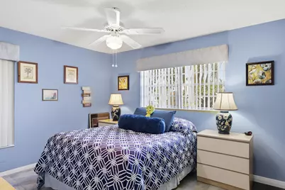 5462 Mariesa Avenue, West Palm Beach, FL 33417 - Photo 16