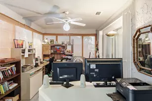 5462 Mariesa Ave, West Palm Beach, FL 33417 - Photo 18