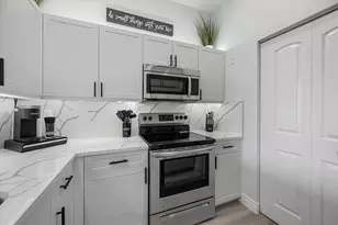 11730 St Andrews Place, Wellington, FL 33414 - Photo 10