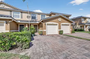 2990 SE Lexington Lakes Dr, Stuart, FL 34994 - Photo 2