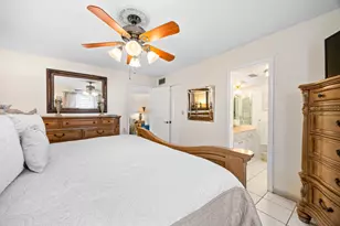 4000 NW 44th Ave, Lauderdale Lakes, FL 33319 - Photo 10