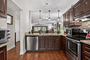 2122 NE 44th St, Lighthouse Point, FL 33064 - Photo 12