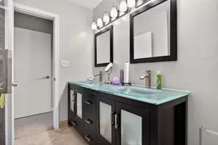 2122 NE 44th St, Lighthouse Point, FL 33064 - Photo 28