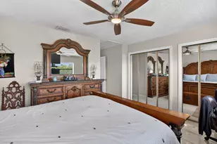 2122 NE 44th St, Lighthouse Point, FL 33064 - Photo 30
