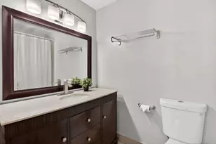 2122 NE 44th St, Lighthouse Point, FL 33064 - Photo 34