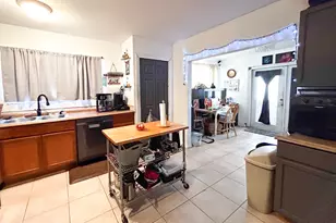 649 SW Everett Ct, Port Saint Lucie, FL 34953 - Photo 10