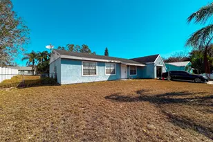 649 SW Everett Ct, Port Saint Lucie, FL 34953 - Photo 6