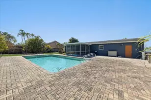 1674 Roy Dr, West Palm Beach, FL 33415 - Photo 2
