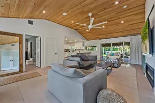 125 Cascade Ln, West Palm Beach, FL 33404 - Photo 4