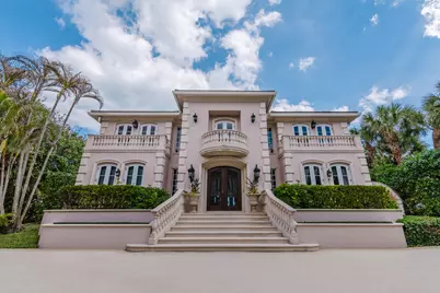 19 N Beach Road, Hobe Sound, FL 33455 - Photo 10