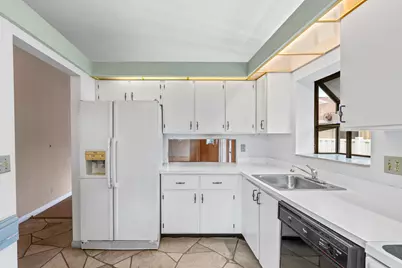 8101 Sweetbriar Way #B, Boca Raton, FL 33496 - Photo 6