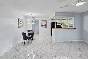 259 Windsor L, West Palm Beach, FL 33417 - Photo 10