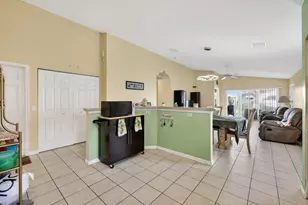 9042 SW Caprice Cir, Stuart, FL 34997 - Photo 4