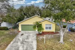 9042 SW Caprice Cir, Stuart, FL 34997 - Photo 12